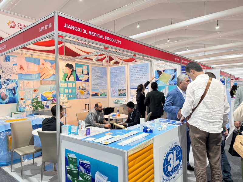 新年首展|williamhill英国官网集团在WHX Dubai阿拉伯医疗设备展览会大放异彩